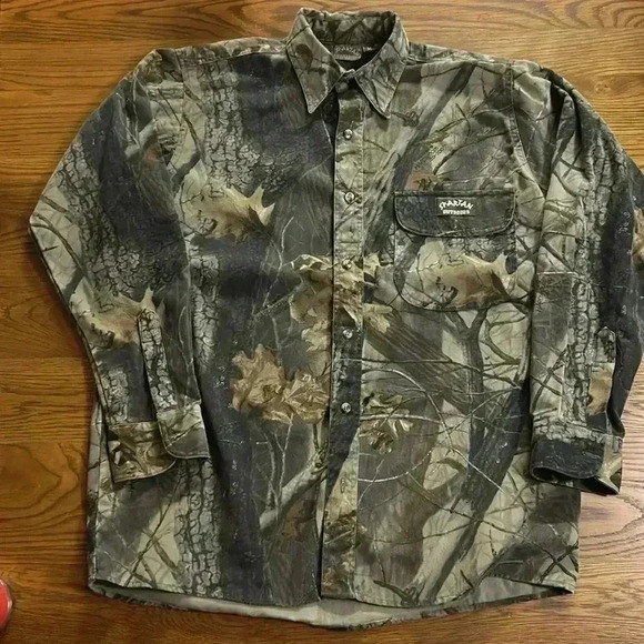 spartan Other - Vtg Spartan Outdoors Realtree Hardwoods Camo Button Up Shirt Size M Made In USA